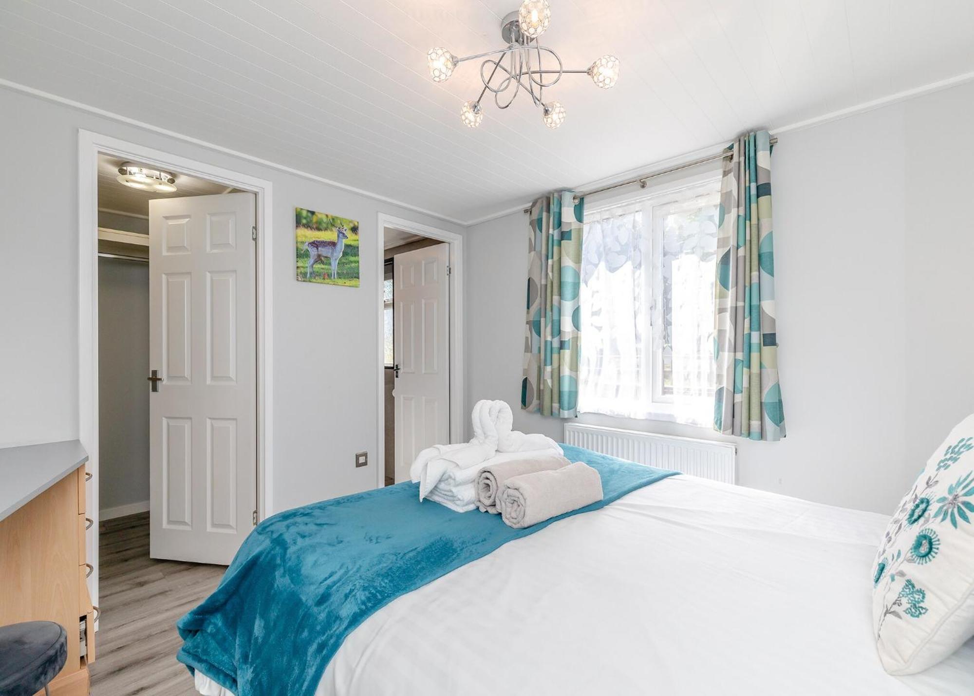 Longnor Wood Holiday Park 외부 사진