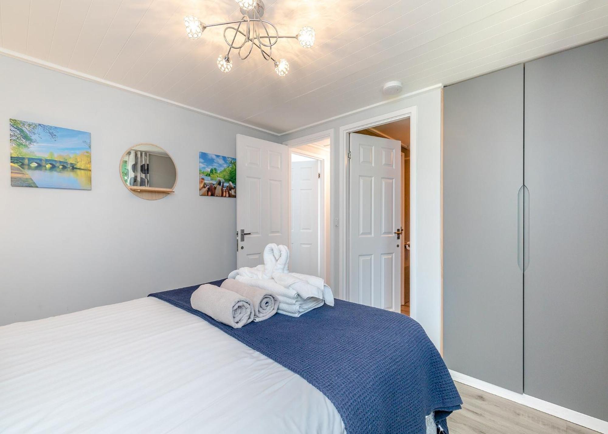 Longnor Wood Holiday Park 외부 사진