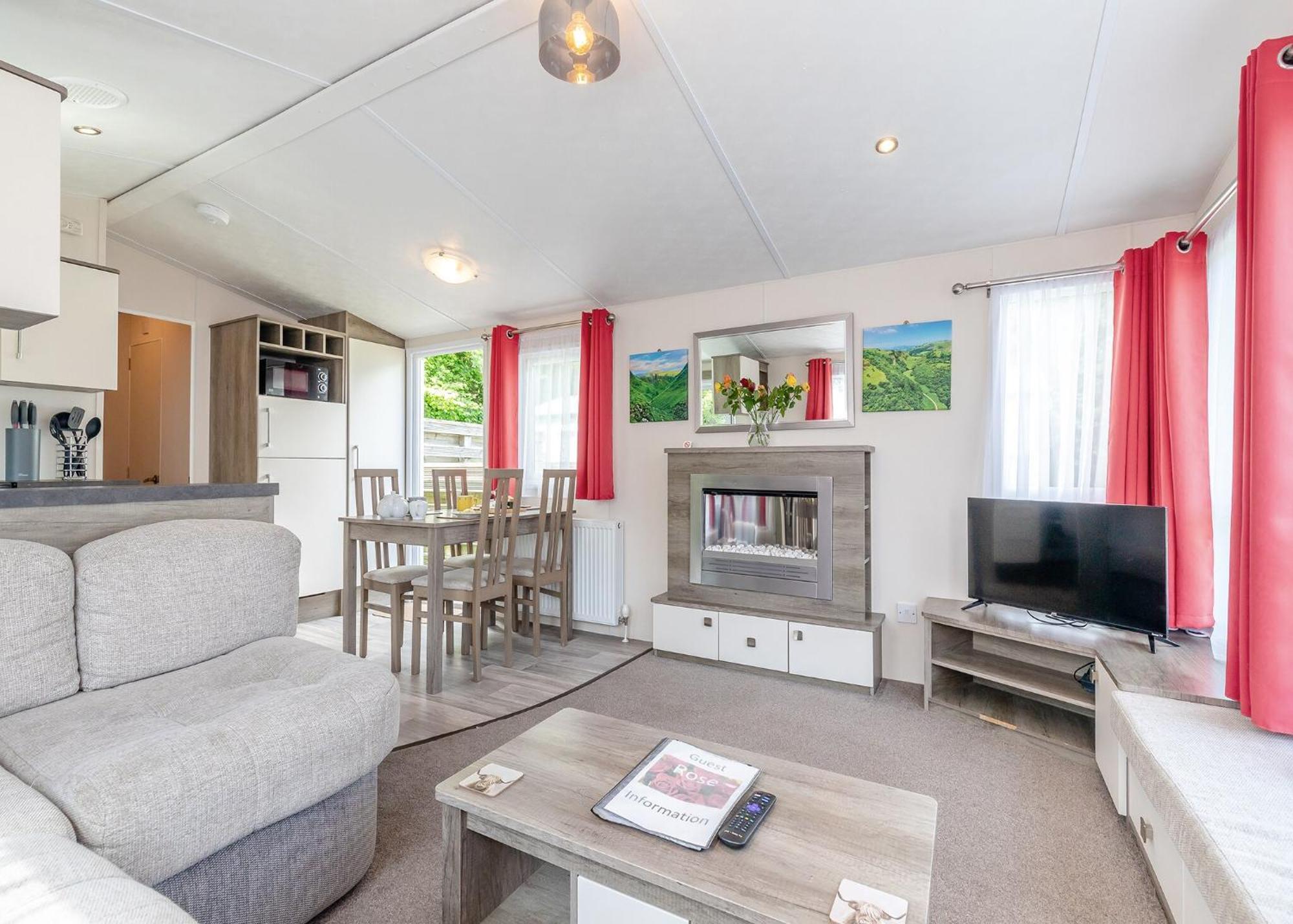 Longnor Wood Holiday Park 외부 사진